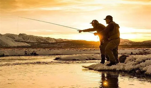 冬季钓鱼必须要掌握的七大原则